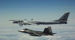 Američki lovci F-22 presreli ruske bombardere i borbene zrakoplove